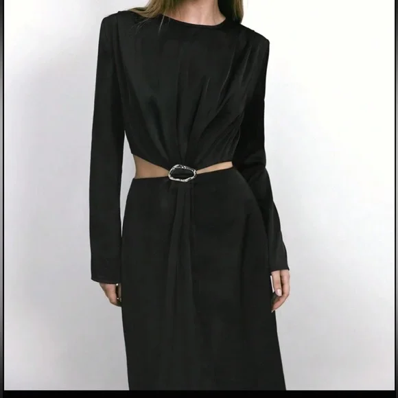Black cutout side long sleeve midi dress with metallic detail - Picture 2 of 7